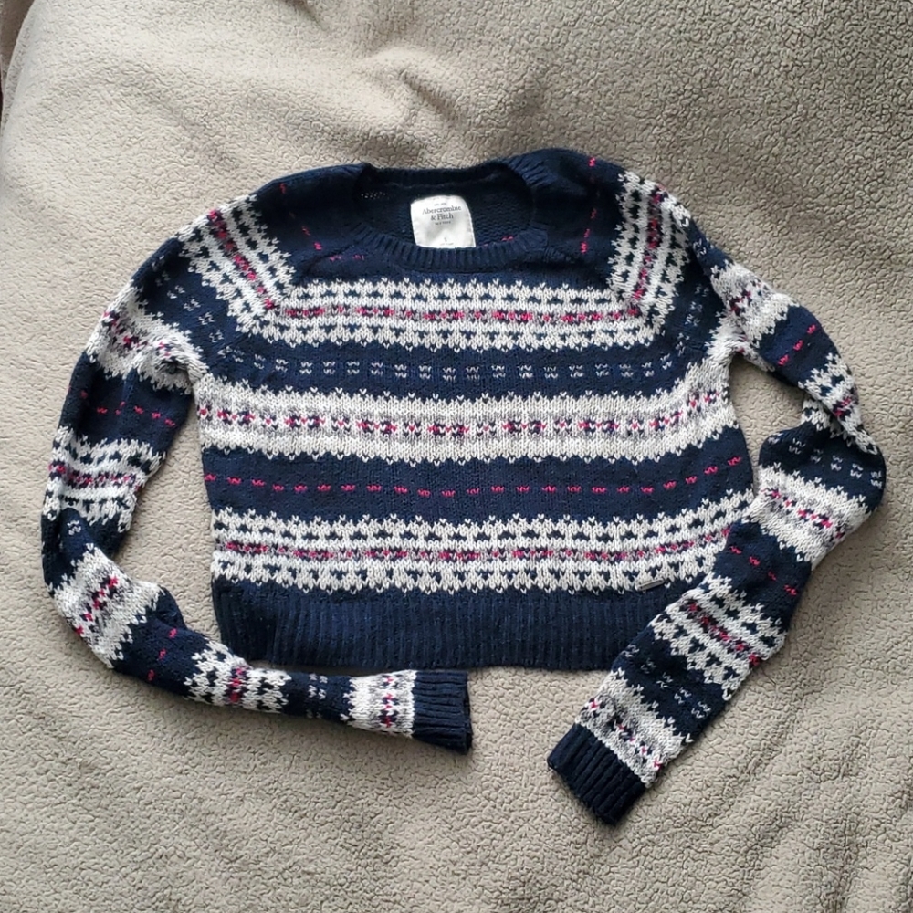 Soft Cropped Sweater